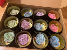Load image into Gallery viewer, Flower Candle/Melt