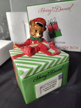 Load image into Gallery viewer, HARRY & DAVID 2010 LTD EDITION Christmas 'CUBBY' BEAR CANDY DISH JAR w/ Wax Melts