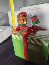 Load image into Gallery viewer, HARRY & DAVID 2010 LTD EDITION Christmas 'CUBBY' BEAR CANDY DISH JAR w/ Wax Melts